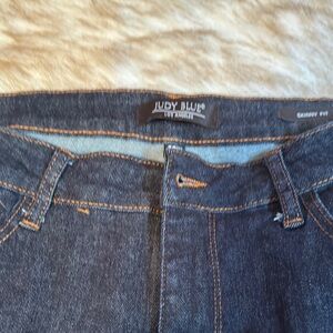 Judy Blue Women's Dark Blue Skinny Jeans